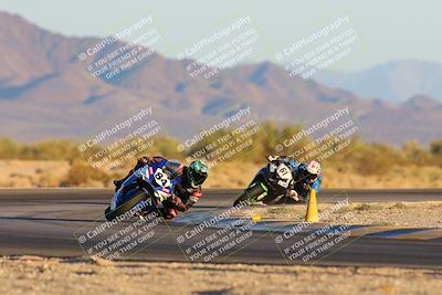 media/Nov-17-2024-CVMA (Sun) [[1fec520723]]/Race 18-Supersport Middleweight/